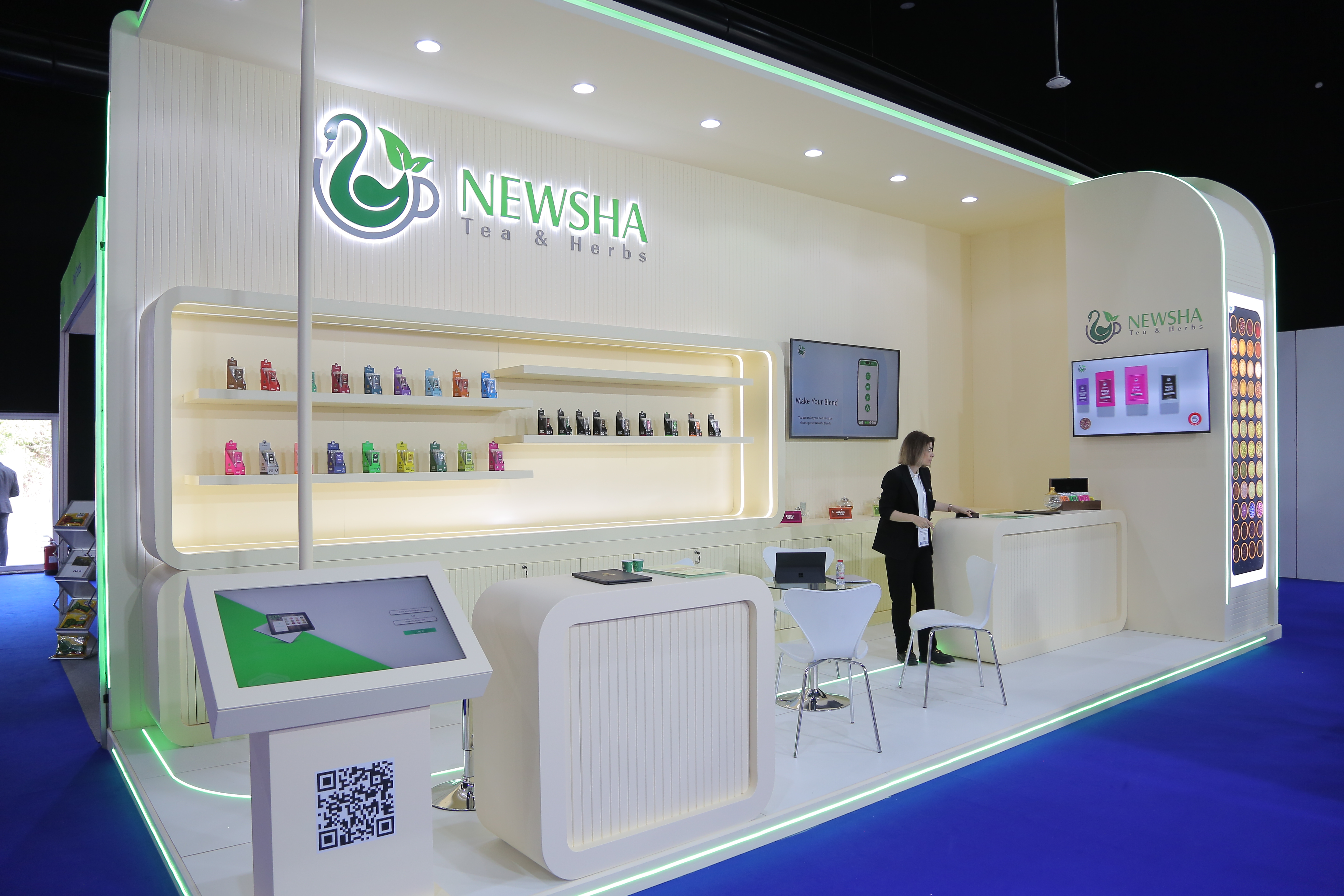 Newsha team showcasing innovative products at Gulfood 2025